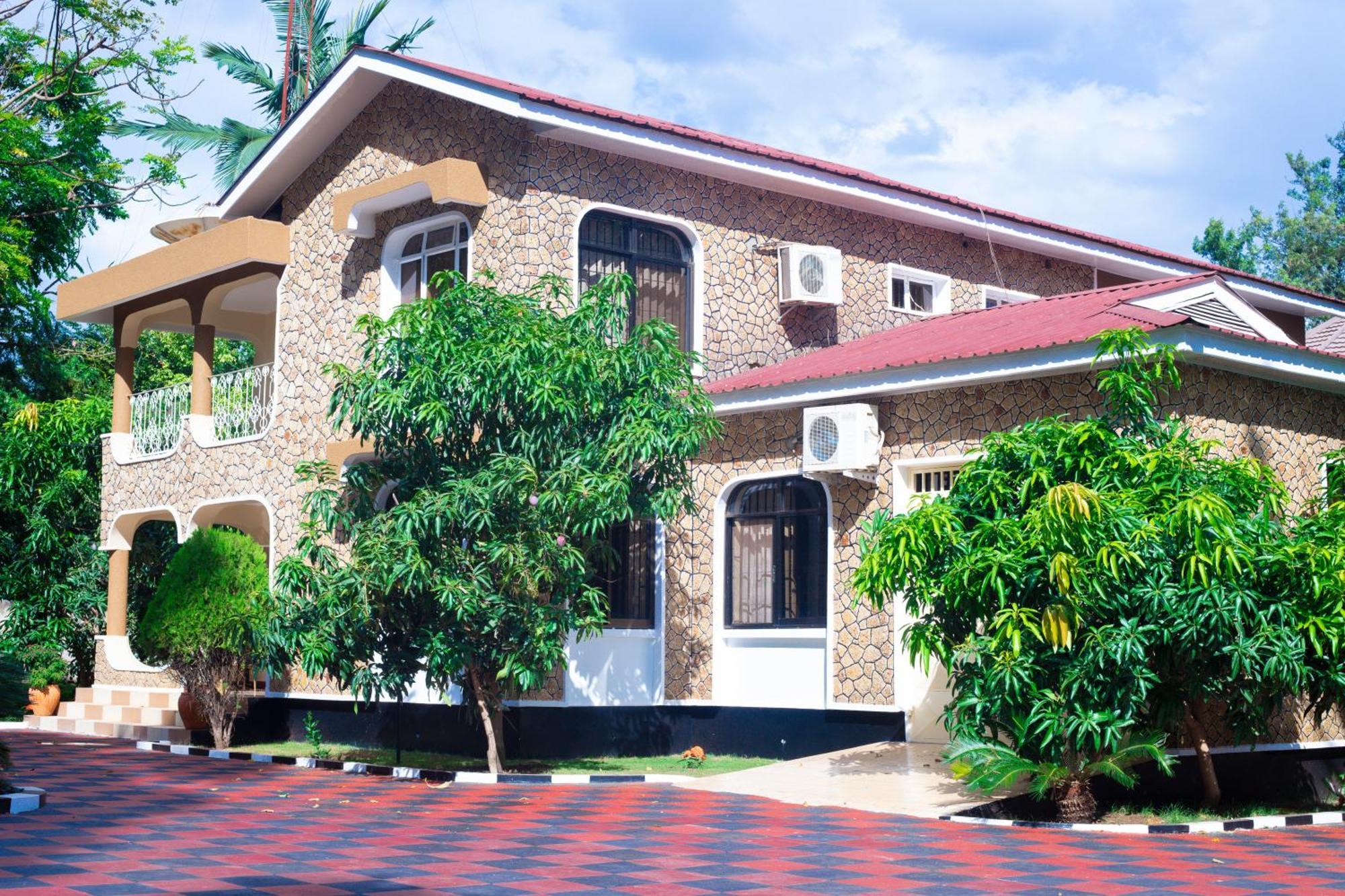 Mama Thea Homes Moshi Exterior photo