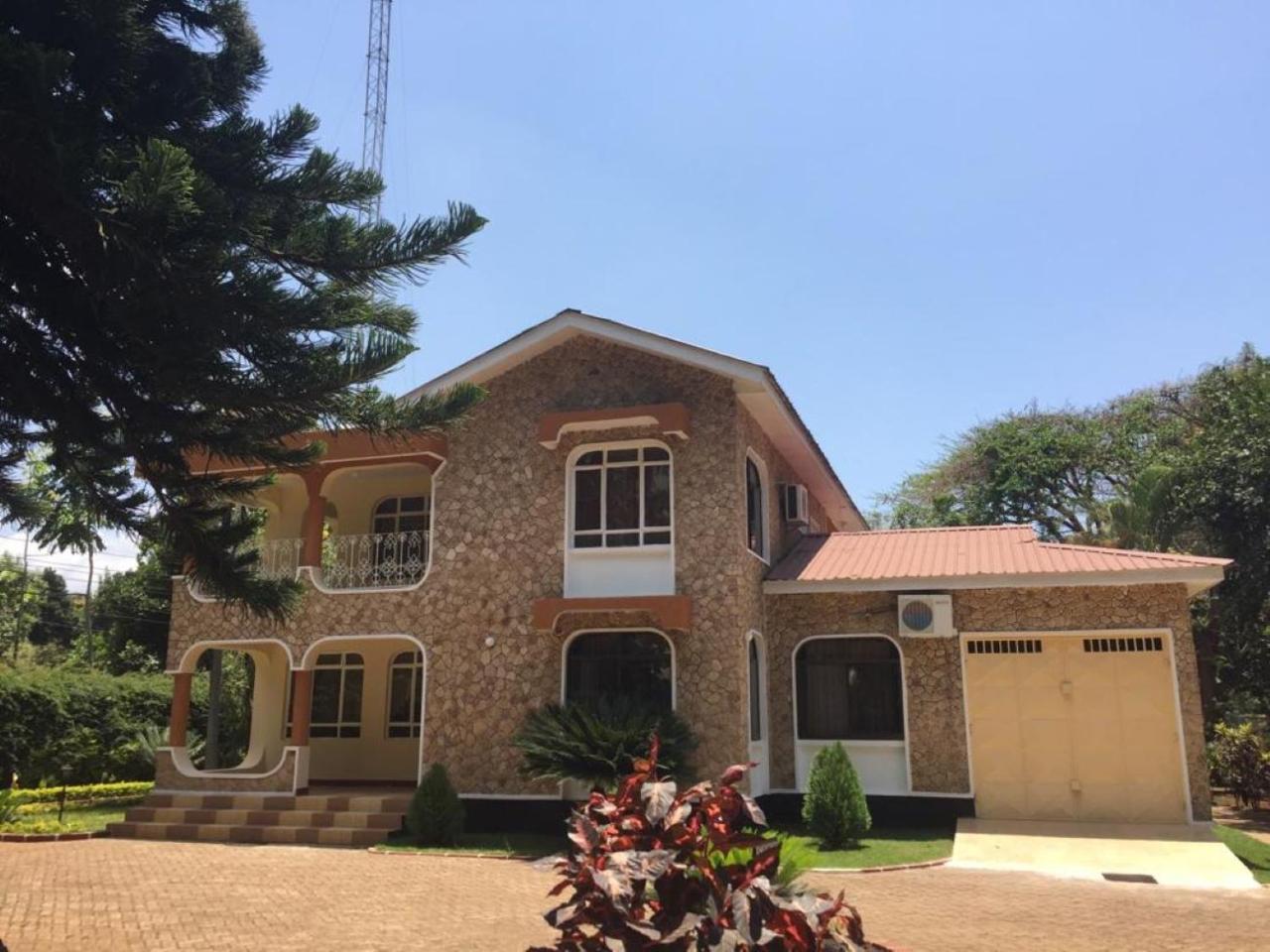 Mama Thea Homes Moshi Exterior photo