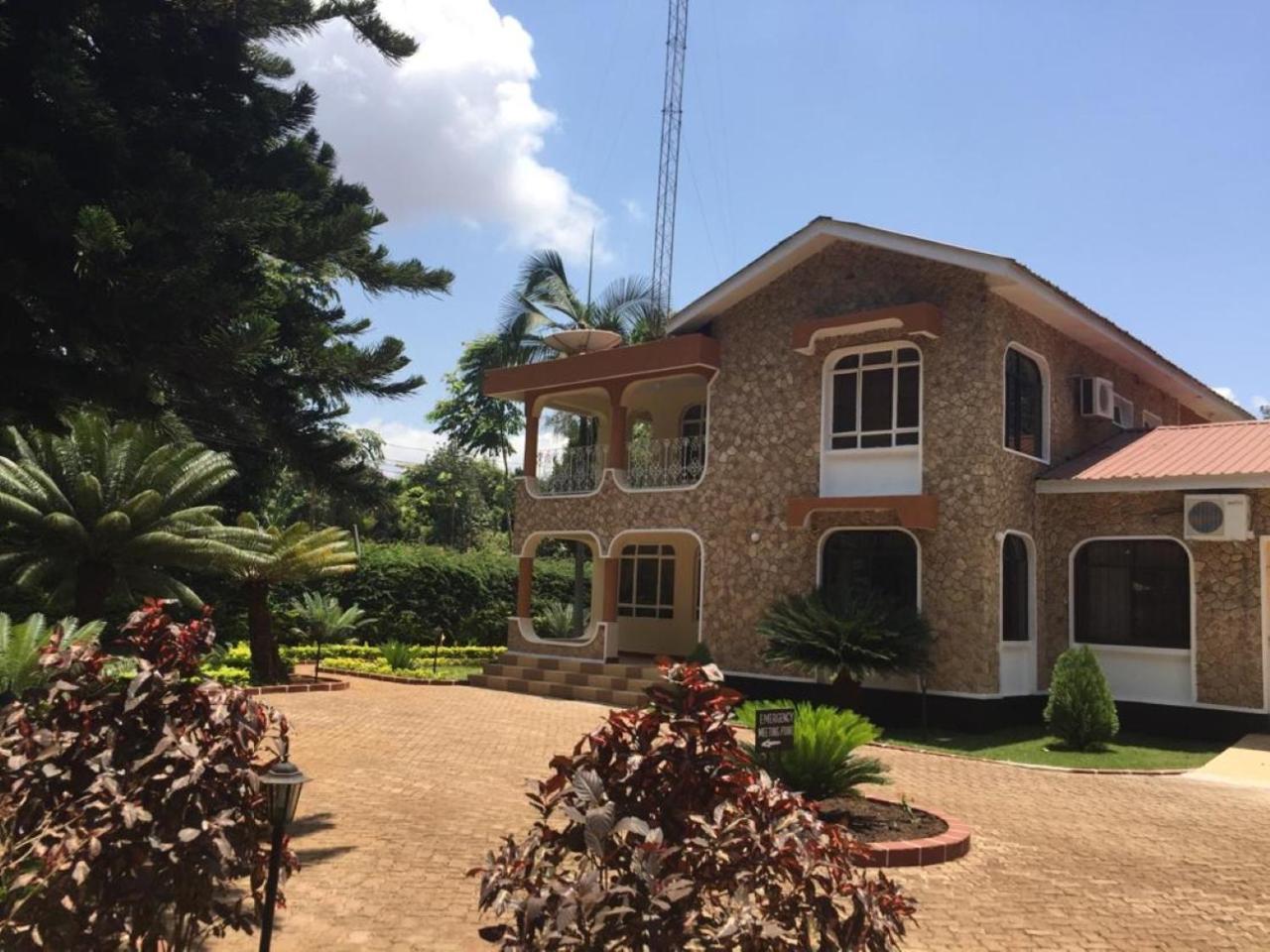 Mama Thea Homes Moshi Exterior photo
