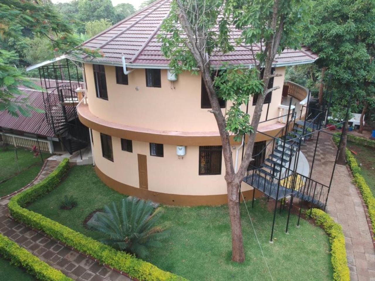 Mama Thea Homes Moshi Exterior photo